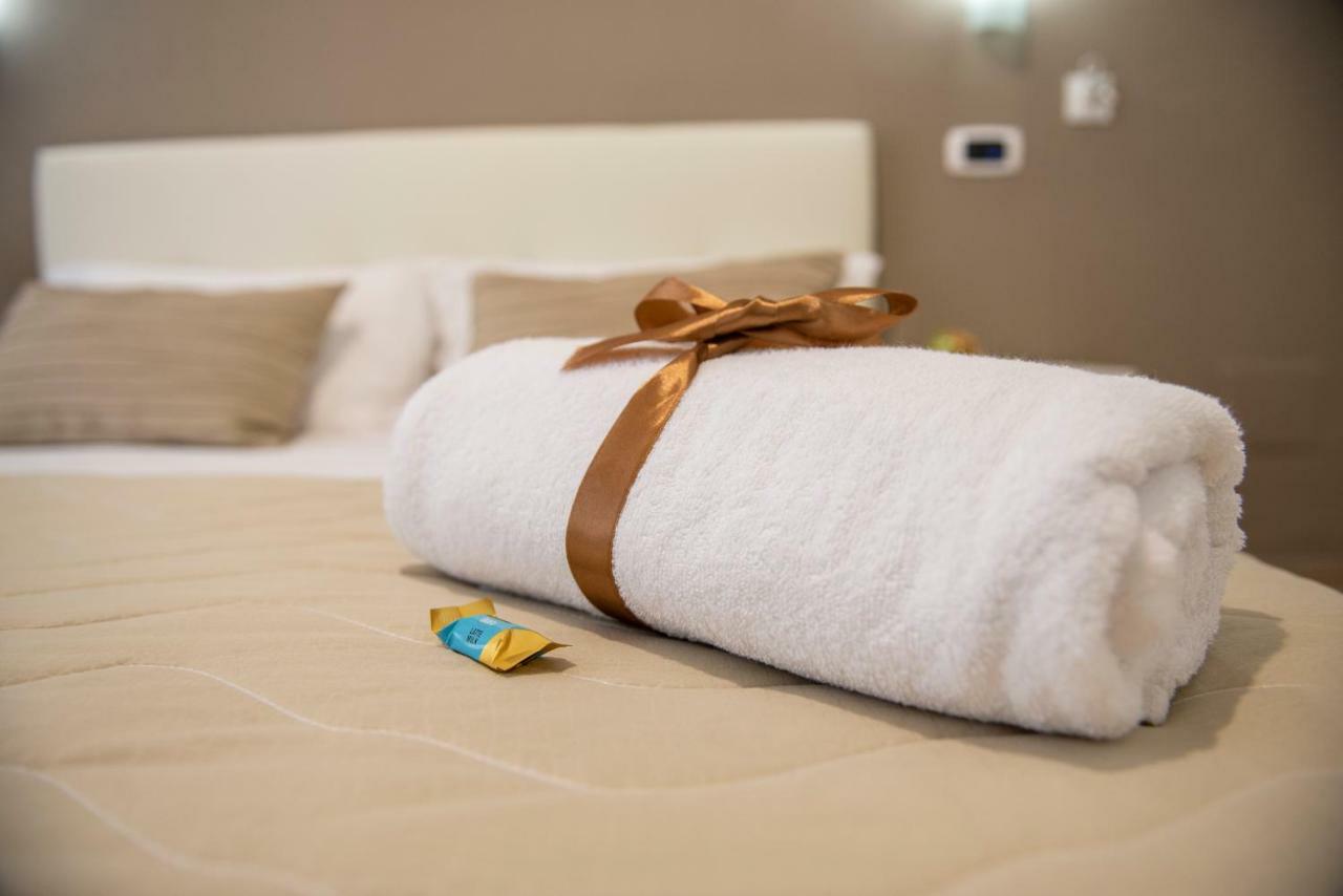 Smeraldo Suite Неаполь Экстерьер фото