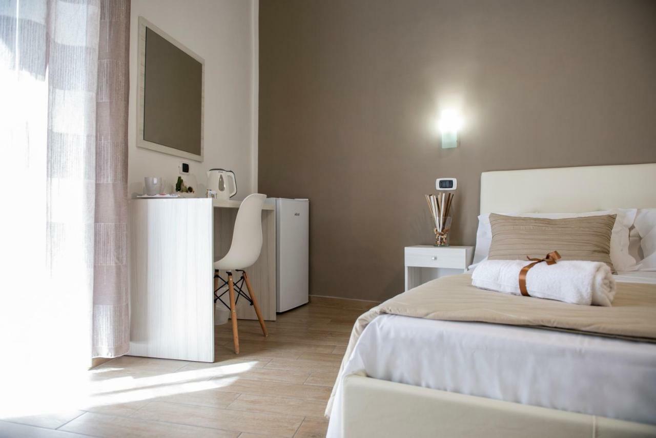Smeraldo Suite Неаполь Экстерьер фото