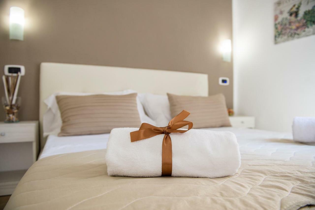 Smeraldo Suite Неаполь Экстерьер фото