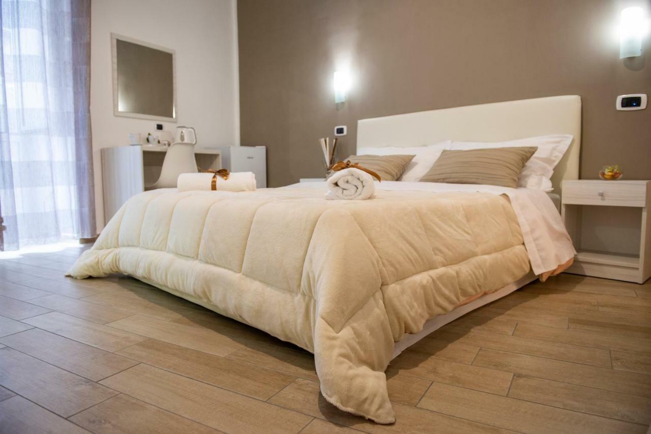Smeraldo Suite Неаполь Экстерьер фото